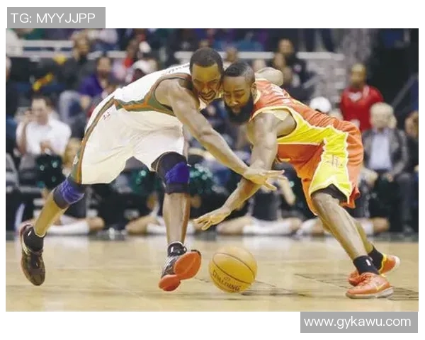 湖人队与热火队精彩对决全景回顾与战术分析